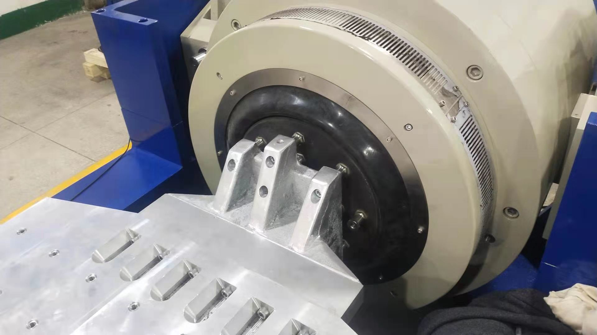 200Kg Vibration Testing Device With Max Vibration Acceleration 100m/S2