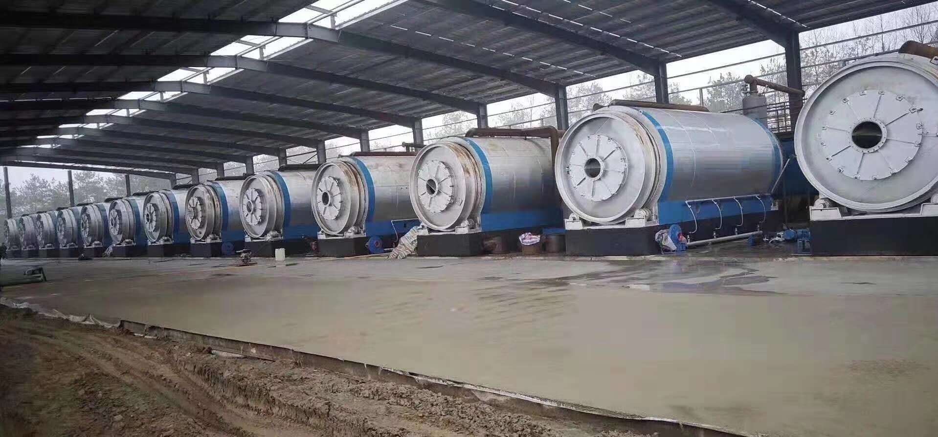 Recycle Tire Tyre Plastic Oil Sludge Pyrolysis Machine with COC Certificate in Algeria