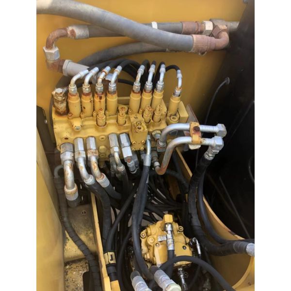 8 Ton Small Hydraulic Excavator With Original Mitsubishi Engine