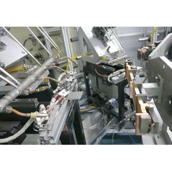 8 Stations Rotary Automatic Brazing Machine Turntable Flame Braze Equipment for Copper Heat Exchanger 45s/pc