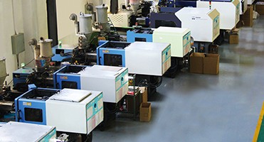 Customized Plastic Injection Molding Mold Powder Coating For Auto Bumper