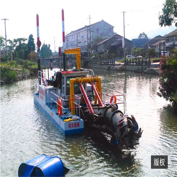 CSD450 Cutter Suction Dredger With 5000 Cbm Sands And Water Flow Capacity