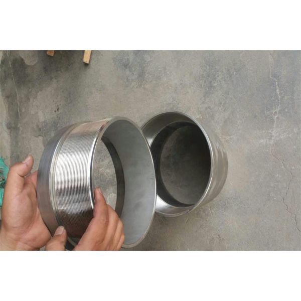 1 - 20 Inch Sand Control Well Screen AISI 304 Water Drilling Pipe Customized