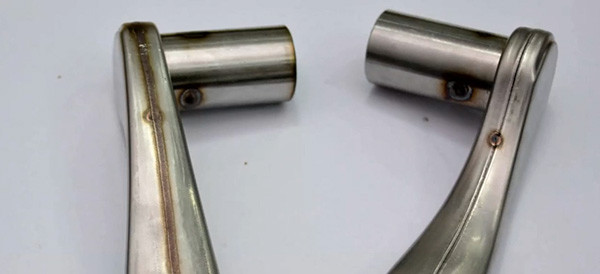 Photoelectric CE Handheld 2000w Laser Raycus Welding Machine For Aluminum And Steel