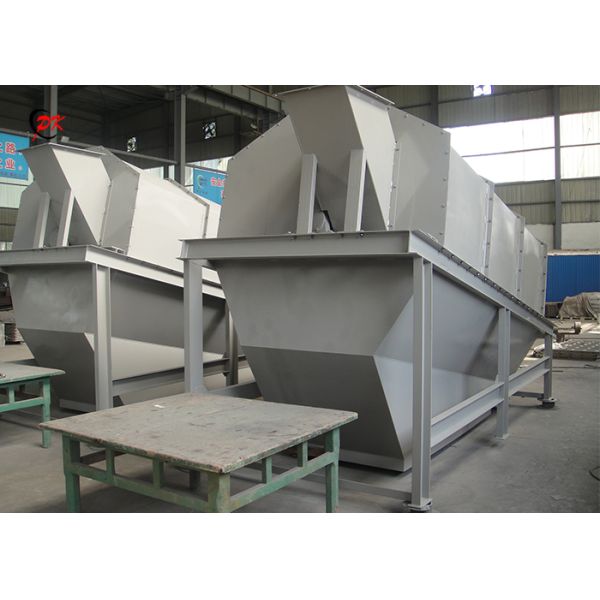 30TPH Coconut Shell Trommel Screen Separator Rotaty Sieve Machine With Output Conveyors
