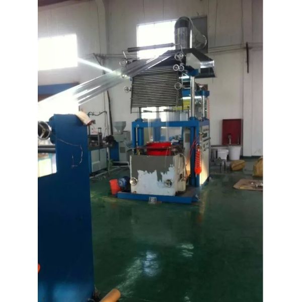 PVC heat shrinkable pillar blown film machine--SJ55-Sm900