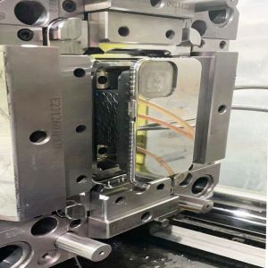 Wholesale High Durability Protection Phone Case Mould Precise Injection Mould from china suppliers