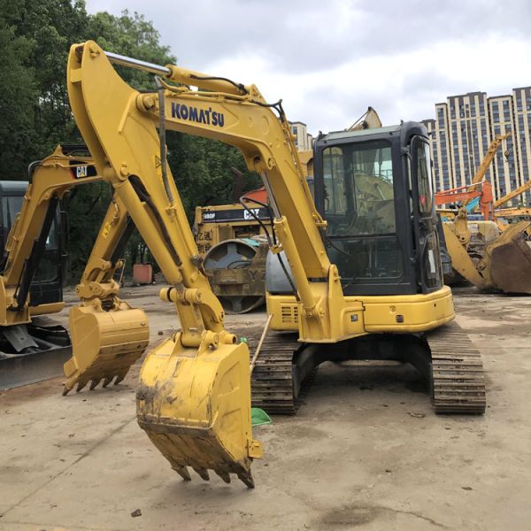 Used PC55MR Mini Excavator with Cummins Engine in Good Condition from Japan 2018