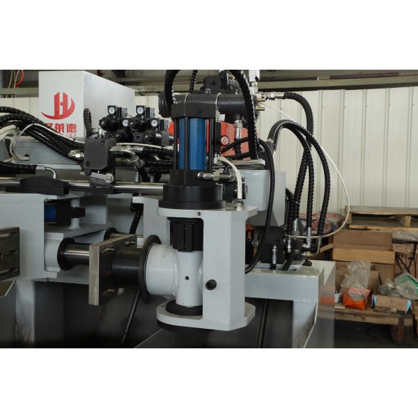 Multi Cavity PLC Controlled Gravity Die Casting Machine For Ferrous Alloy