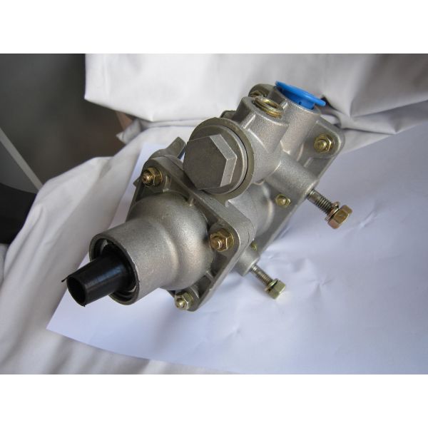 13C0026 Brake Combination Valve , Combination Proportioning Valve