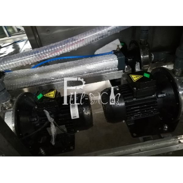 Sanitary 3 In 1 Barrel Filling Line With Light Checker