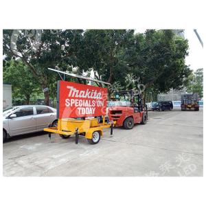 China Outdoor Highway Traffic VMS LED Message Board Screen Max 550w With Trailer 2560x1280mm on sale