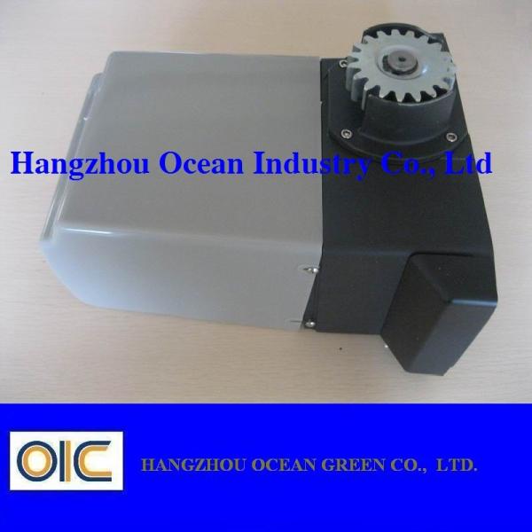 Quality Galvanized Finish Sliding Gate Hardware for Smooth Installation for sale