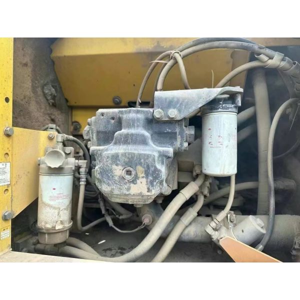 Original Japan Used Excavator Komatsu 200 For Mining And Construction