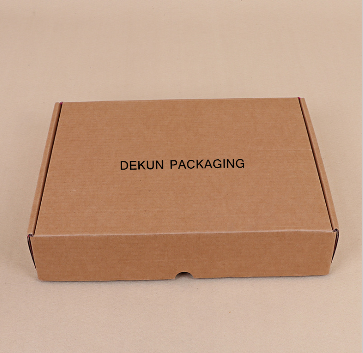 Custom Logo Folding Cardboard Cartons Shipping Mailer Box for Pink Apparel Cosmetic Set