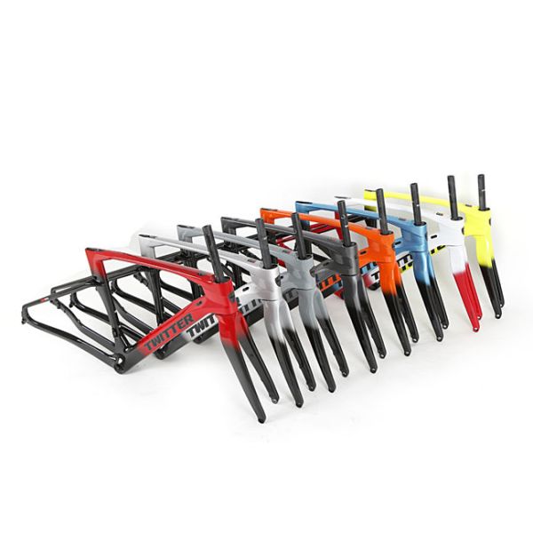 700x40C Carbon Gravel Frameset , 48cm Bike Frame For Gravel Hybrid Cycle