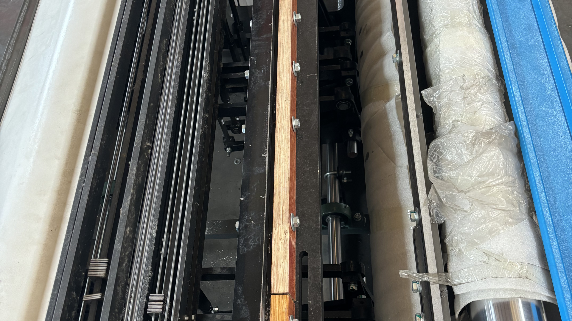 Fast Wire Mesh Weaving Machine Consistent Quality 1600D