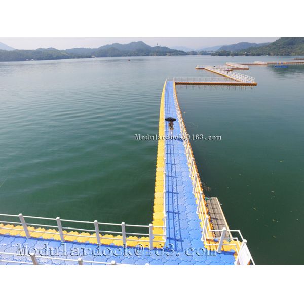 China Floating Bridge and Floating Marina Pontoon factory