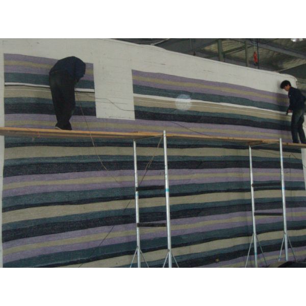 Red Handcrafted Wool Rugs Jacquard Style Customized Size Various Color