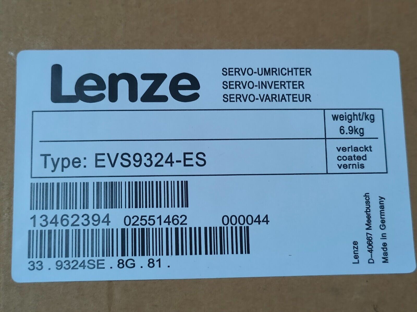 LENZE SERVO DRIVES EVS9324-ES 3.0KW AC380V 9300 servo inverter