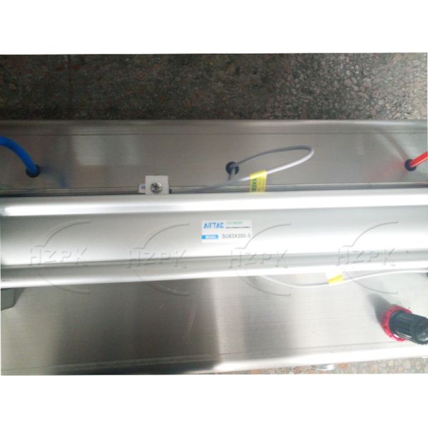 Durable Semi Automatic Paste Filling Machine 1000-5000ml Easy Operating