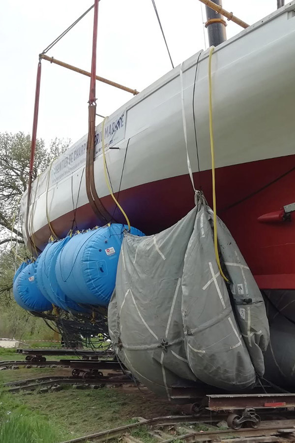 Heavy Duty Inflatable Air Bags Enclosed Buoyancy Support Inflatable Folding Air Lift Bag