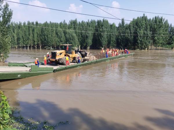 Quality Roadway Width 5m Military Floating Bridge Temporary Modular for sale