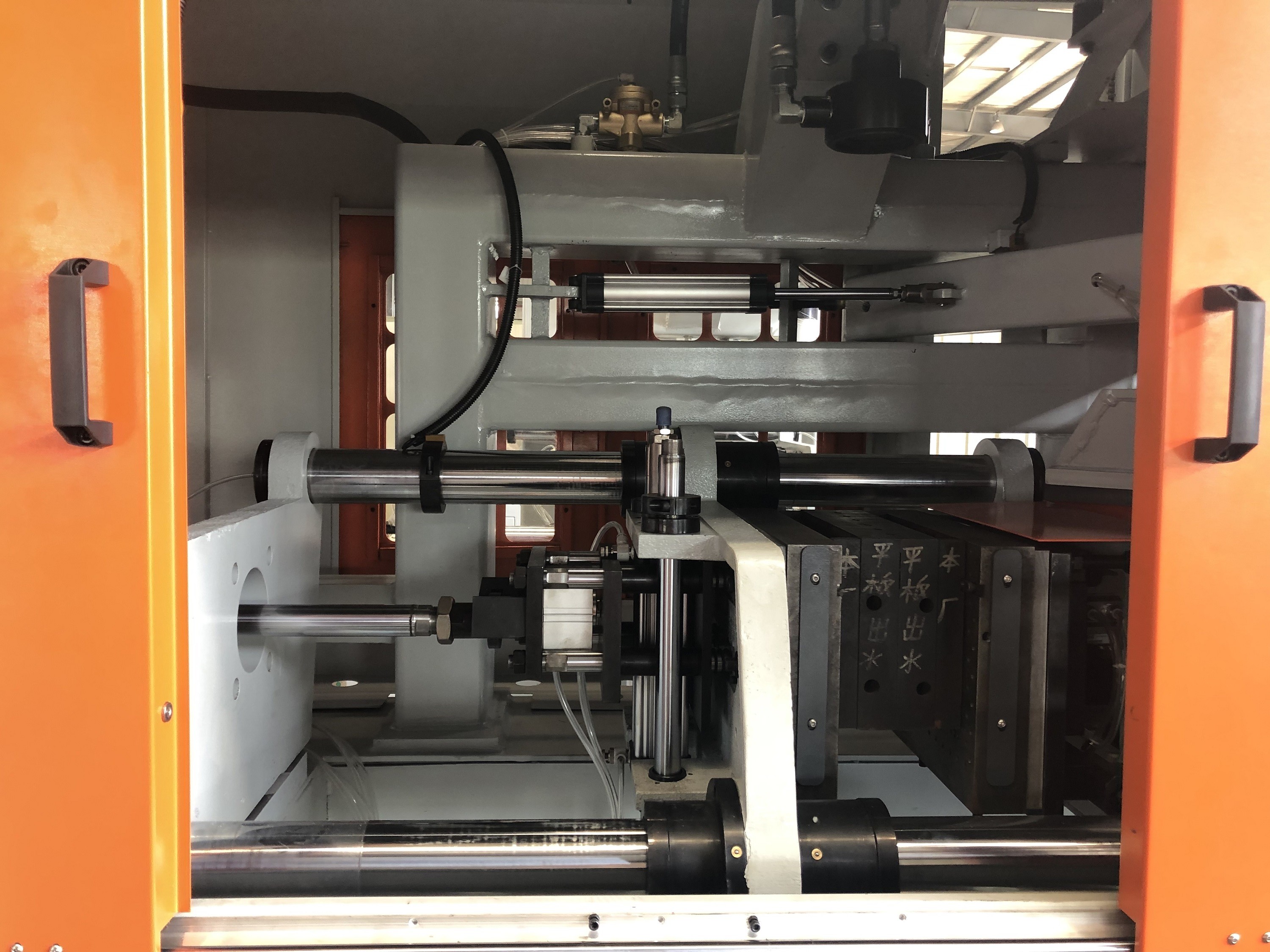 Energy Saving Sand Core Shooting Machine For Faucet Foundry