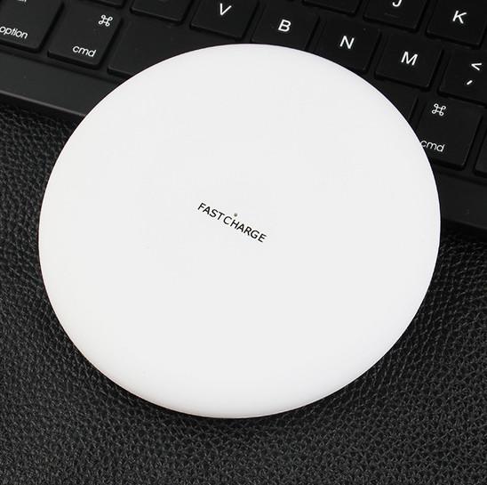 Quality Customized Logo Printing Round Wireless Charger For Mobile Phone With USB HUB Function for sale