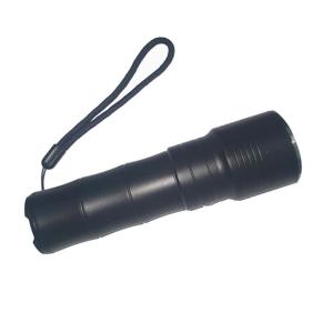 China 10W 960 Lumem Rechargeable LED Flashlight 3500mAh 26650 Rechargeable Battery on sale