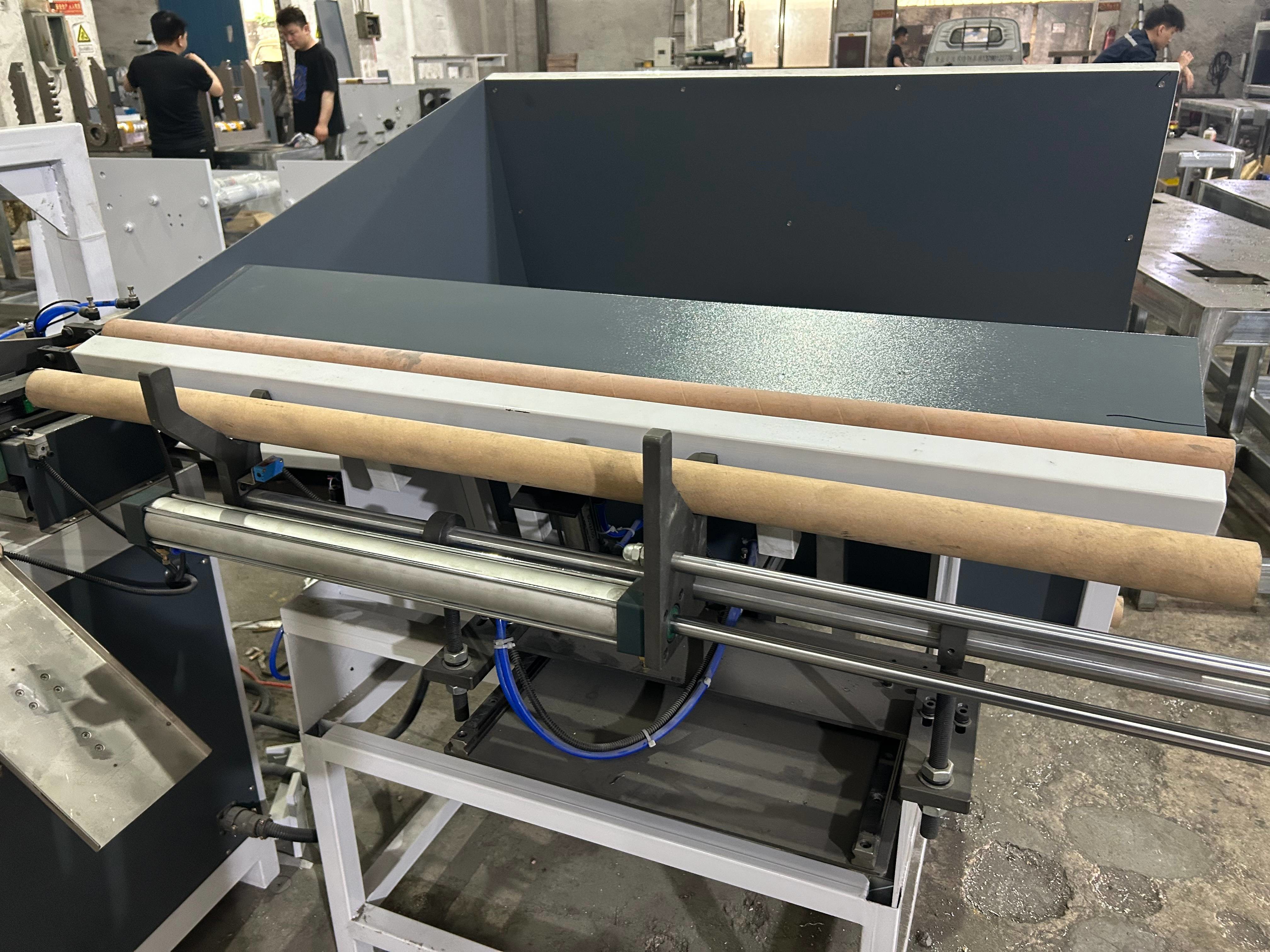 SR-1300C Servo Motor Controlled Paper Core Cutting Machine For Label Die Cutting