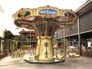 China Smooth 20 Seats Flying Chair Ride 1500 W Power Bright Color Painting on sale