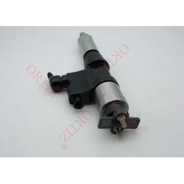 ISUZU 4HK1/6HK1 original common rail injector 095000-6366 ORTIZ Denso injection system brand new