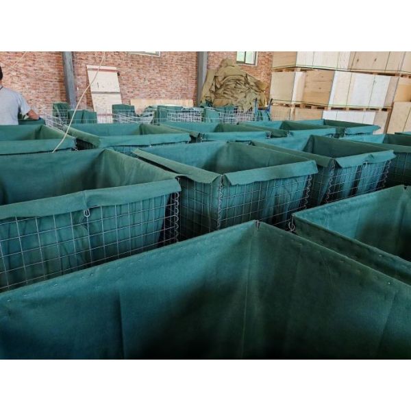 Hole Size 75x75mm Wire Panel itary Barrier for Heavy Duty Non-woven Polypropylene