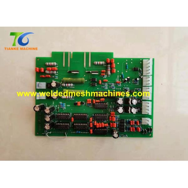 2.5 Ton 2100mm GI Wire Net Making Machine 200 Times / Min