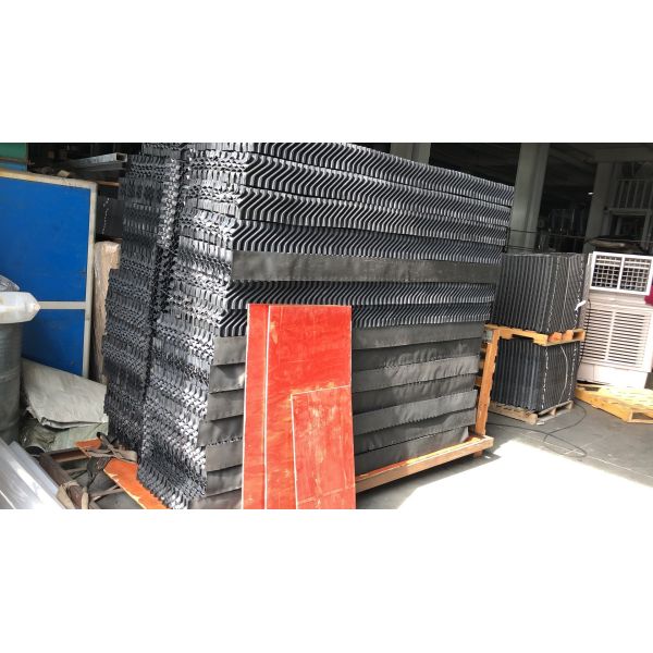 M Type PVC Drift Eliminator For Cooling Tower / Various Air Inlet Louver