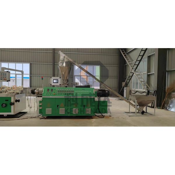 37kw PVC Plastic Profile Extruder Machine Grille Wall Panel 180kg/H Wpc Extruder Machine