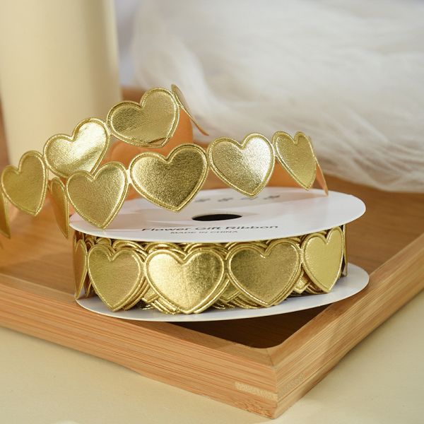 1.5cm*9m 2.5cm*9m Heart Shape Valentine's Day Polyester Gift Ribbon For Luxury Gift Packaging