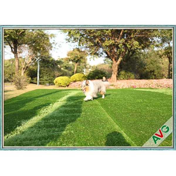 Green Color Friendly Pet Fake Grass / Artificial Grass For Animal Decorations