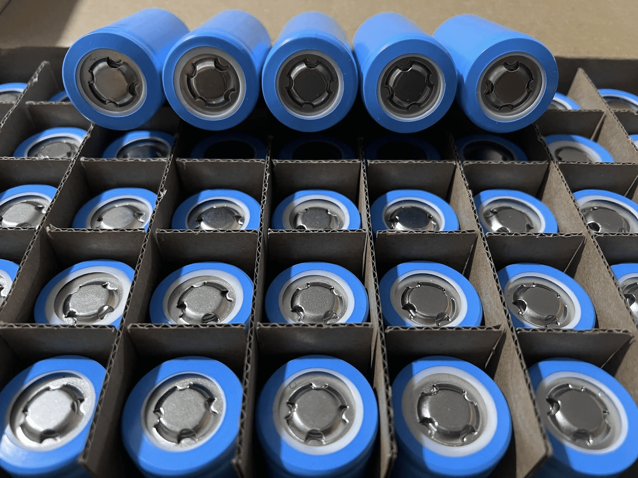 LiFePO4 Rechargeable 26650 Cylindrical Lithium Iron Battery Cell 3.2V Energy Storage for Ebike Battery Pack