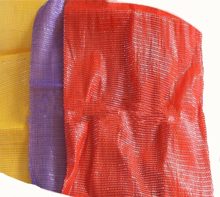 100 Meters Red Insect Mesh Netting Adjust Soil Temperature Custom Width