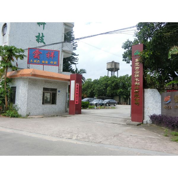 Eco-Friendly Wooden Spin Tops for Montessori Sensory Play