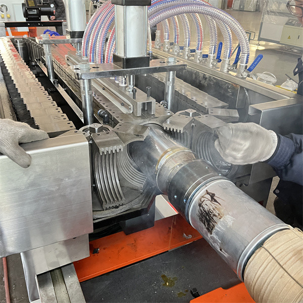 Plastic PE PP Double Wall Corrugated Pipe Machine / PVC Conduit Pipe Manufacturing Machine