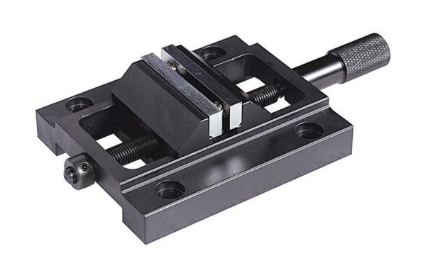 Flat Precision Clamp to Fix Small and irregular shape Specimens for Vickers