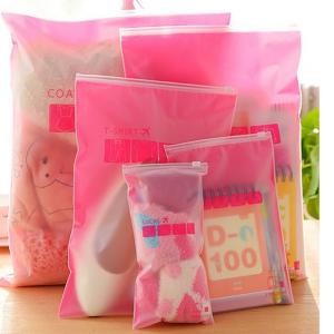 Transparent PE Plastic Zipper Packaging Bags for Clothing