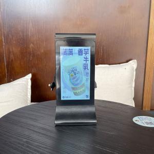 China 7 Inch Table Touch Screen LCD Display Menu Billborad Advertising Player Wity Battery on sale
