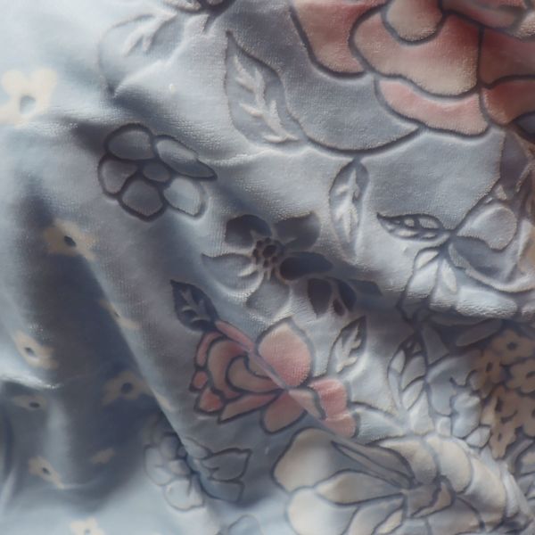 Polyester Coral Fleece Blanket Double Sided Faux Fur Bed Throw Ghost Blanket